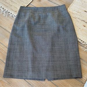 Banana Republic Gray Plaid Pencil Skirt